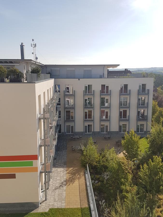 קמפטן Green Living Inn מראה חיצוני תמונה